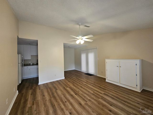 3386 Pine Forest Rd, Cantonment, FL 32533