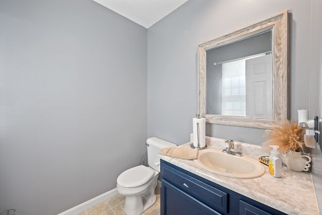 124 Ashley Lane 12-4, Middleboro, MA 02346