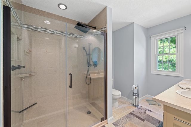 124 Ashley Lane 12-4, Middleboro, MA 02346