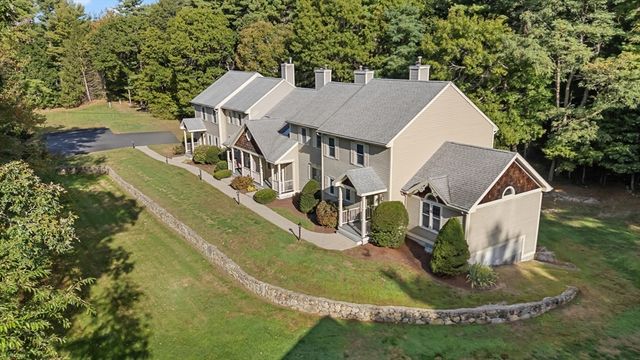 124 Ashley Lane 12-4, Middleboro, MA 02346