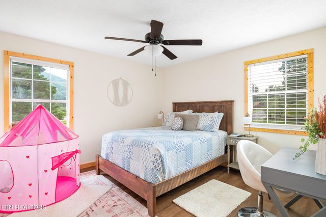 3135 Laurelwood Lane, Sevierville, TN 37862