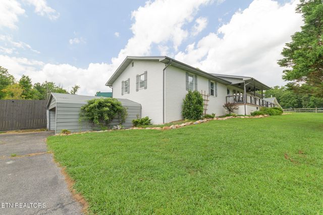 3135 Laurelwood Lane, Sevierville, TN 37862