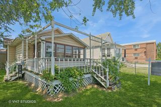 492 Freeland Avenue, Calumet City, IL 60409