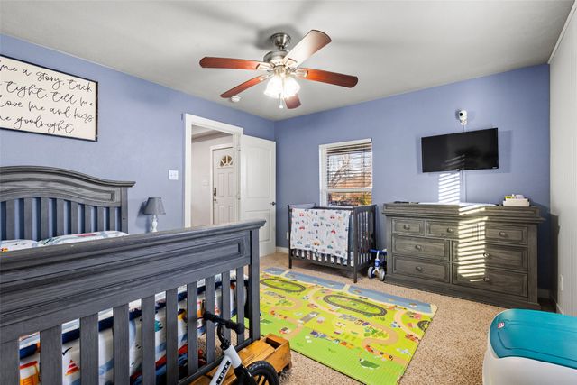 115 D Street, Whitesboro, TX 76273