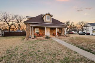 115 D Street, Whitesboro, TX 76273