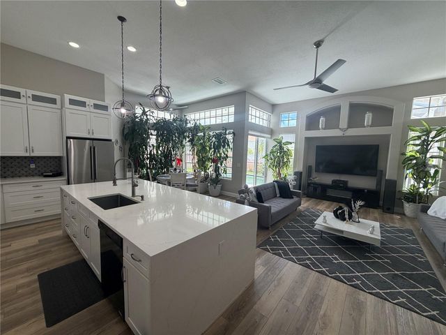 1115 LANDALE COURT, Orlando, FL 32828