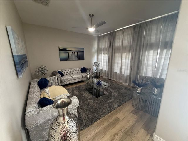 1115 LANDALE COURT, Orlando, FL 32828