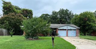 2009 Barton Drive, Arlington, TX 76010