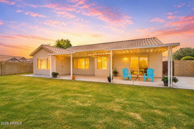 739 S CHOLLA Street, Gilbert, AZ 85233