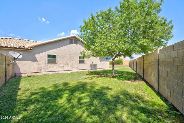 739 S CHOLLA Street, Gilbert, AZ 85233
