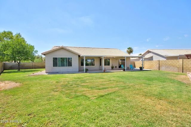 739 S CHOLLA Street, Gilbert, AZ 85233
