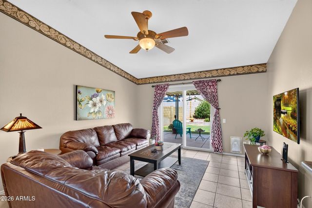 739 S CHOLLA Street, Gilbert, AZ 85233