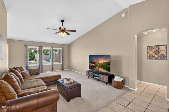 739 S CHOLLA Street, Gilbert, AZ 85233