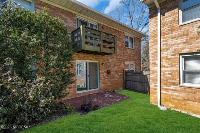 96 East Avenue 97, Atlantic Highlands, NJ 07716