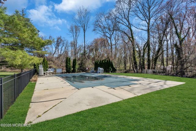 96 East Avenue 97, Atlantic Highlands, NJ 07716