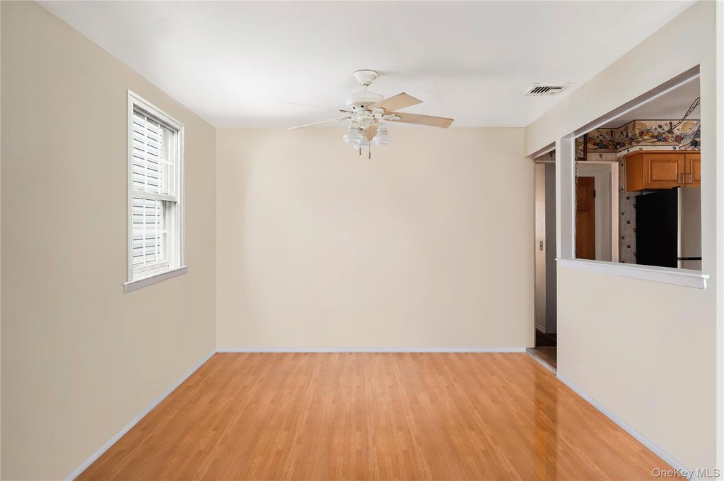 364 Nassau Boulevard, West Hempstead, NY 11552 — photo 5