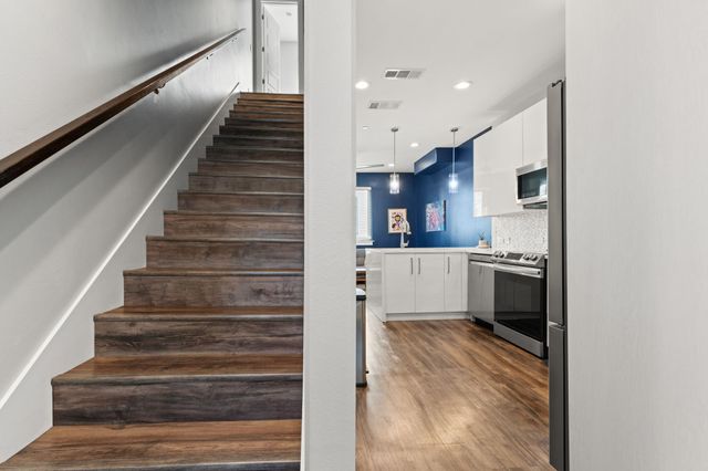 1118 Galveston Avenue 5, Fort Worth, TX 76104