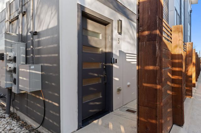 1118 Galveston Avenue 5, Fort Worth, TX 76104