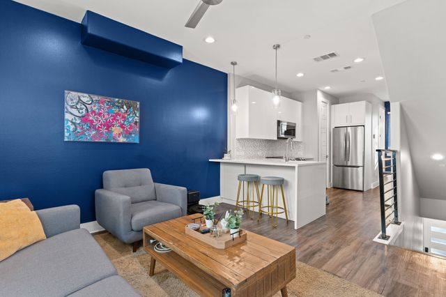 1118 Galveston Avenue 5, Fort Worth, TX 76104