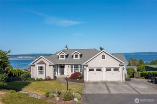 560 SW Waterloo Avenue, Oak Harbor, WA 98277