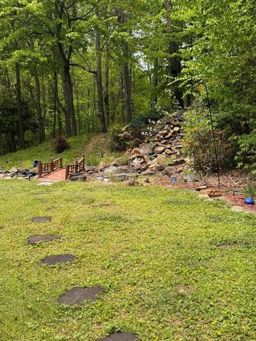 49 Richter Drive, Topton, NC 28781