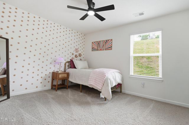 2544 Bridgeforth Crossing, Kingsport, TN 37664