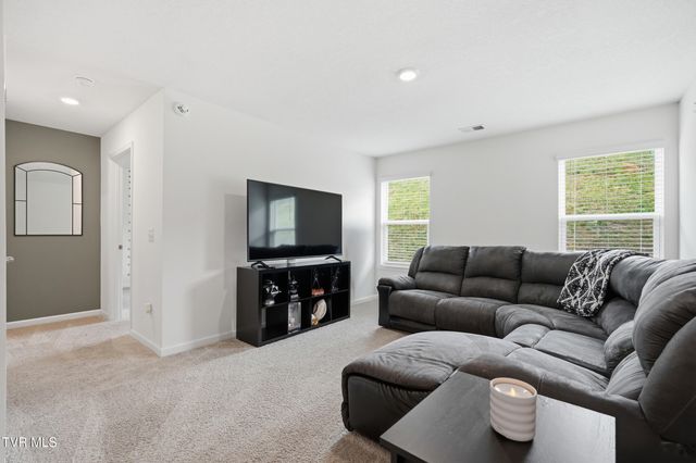 2544 Bridgeforth Crossing, Kingsport, TN 37664