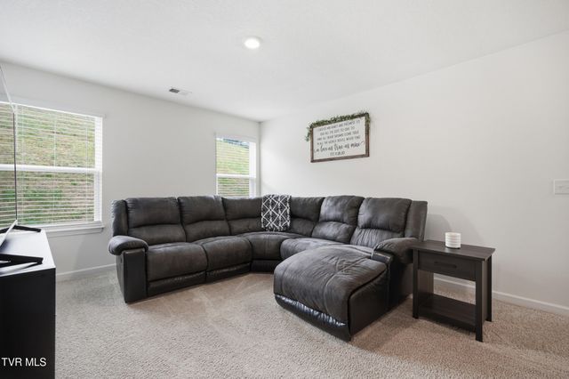 2544 Bridgeforth Crossing, Kingsport, TN 37664