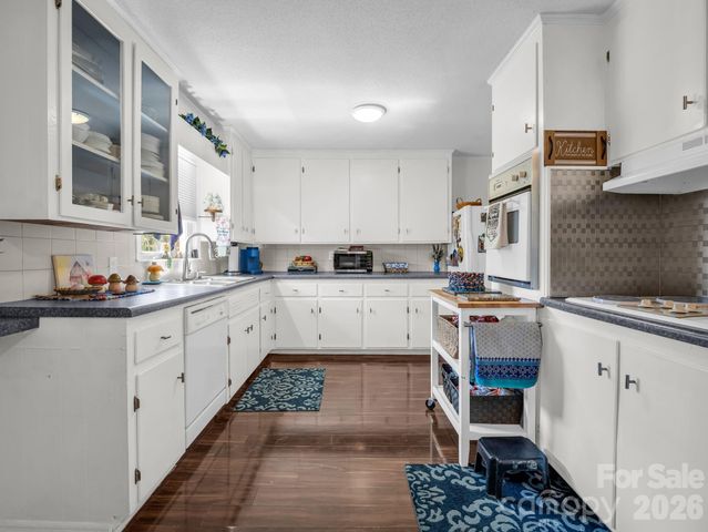 123 Dogwood Lane, Rutherfordton, NC 28139