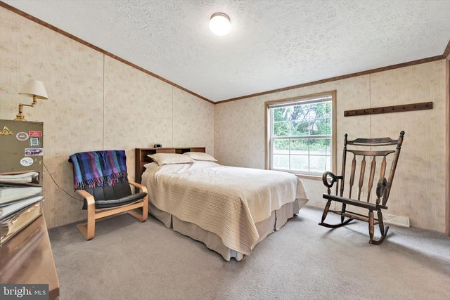 31 FERN LN, Auburn, PA 17922