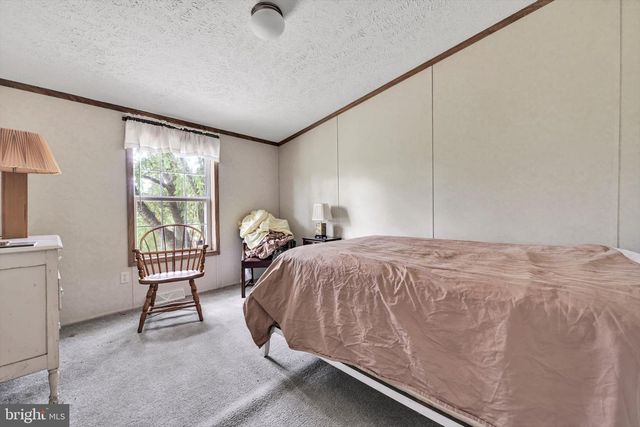 31 FERN LN, Auburn, PA 17922