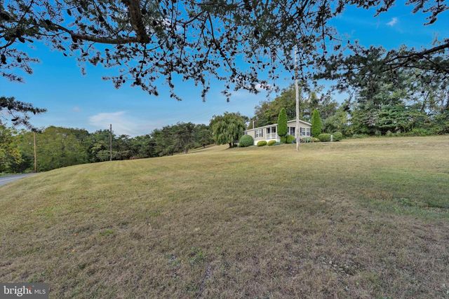 31 FERN LN, Auburn, PA 17922