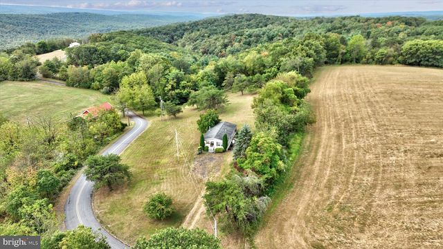 31 FERN LN, Auburn, PA 17922