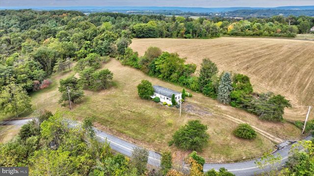31 FERN LN, Auburn, PA 17922