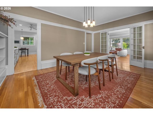 2343 Ne 27TH Ave, Portland, OR 97212
