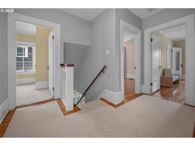 2343 Ne 27TH Ave, Portland, OR 97212