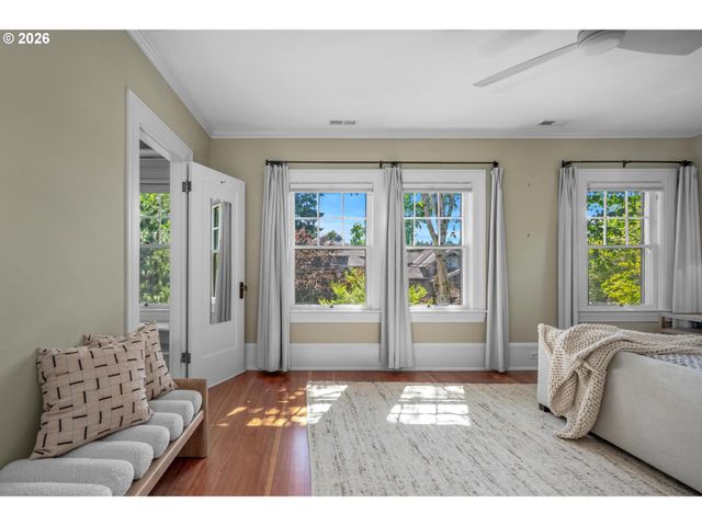 2343 Ne 27TH Ave, Portland, OR 97212