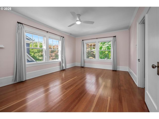2343 Ne 27TH Ave, Portland, OR 97212