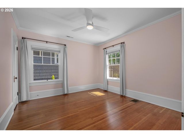 2343 Ne 27TH Ave, Portland, OR 97212