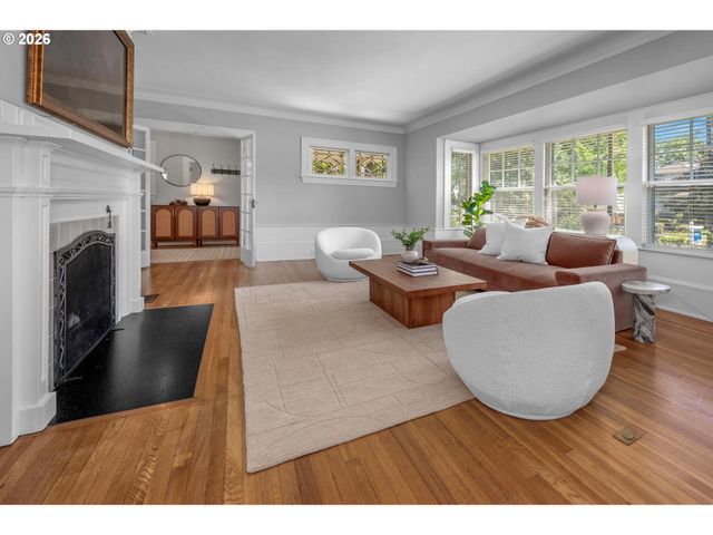 2343 Ne 27TH Ave, Portland, OR 97212