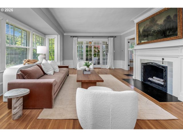 2343 Ne 27TH Ave, Portland, OR 97212