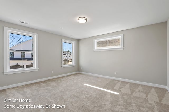 #7 Woodbury Reserve # 7, Portsmouth, NH 03801