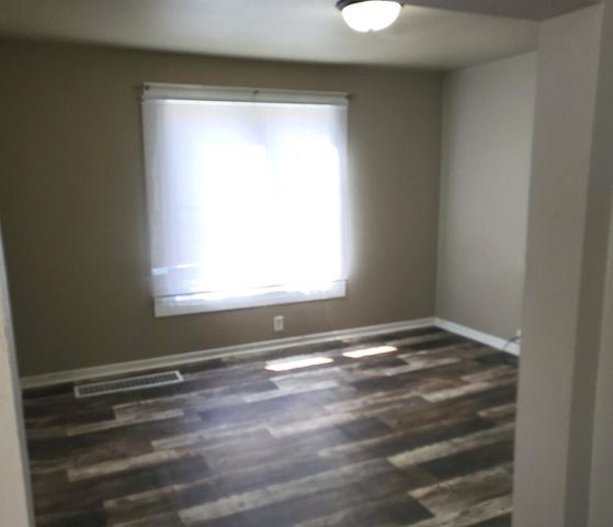 411 W SCOTT STREET, Fond Du Lac, WI 54935