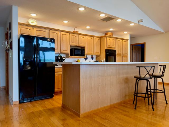 6353 S State Road 10, Knox, IN 46534
