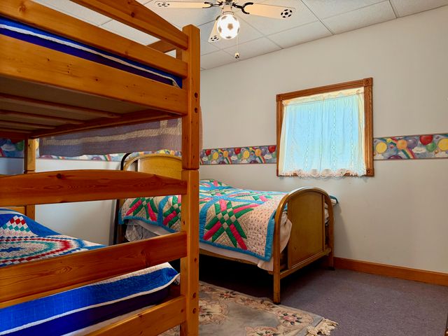6353 S State Road 10, Knox, IN 46534