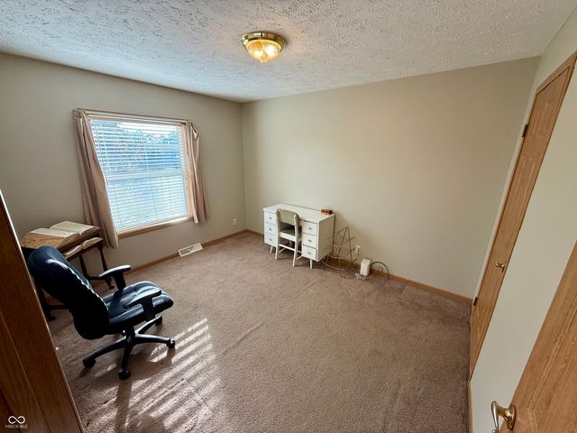 1260 Oriole Lane, Richmond, IN 47374