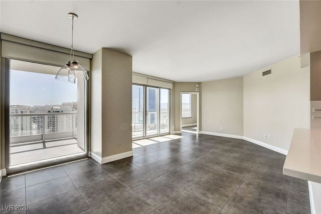 222 Karen Avenue 4305, Las Vegas, NV 89109