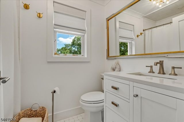 56 Crestwood Trl, Sparta Twp., NJ 07871