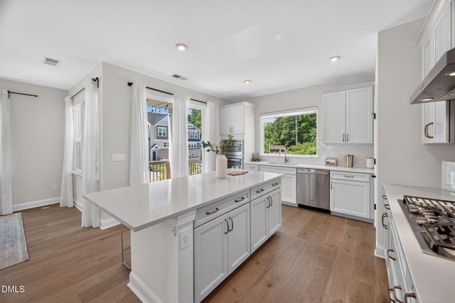 830 Amley Place, Apex, NC 27523