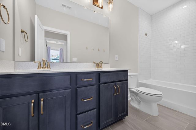 830 Amley Place, Apex, NC 27523